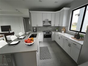 2728 Diplomat Pkwy W in Cape Coral, FL - Building Photo - Building Photo