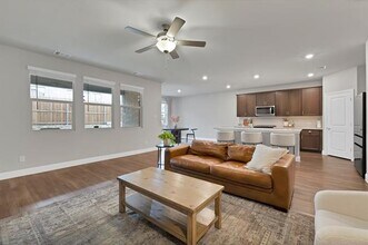4016 Fanleaf Lp in Melissa, TX - Building Photo - Building Photo