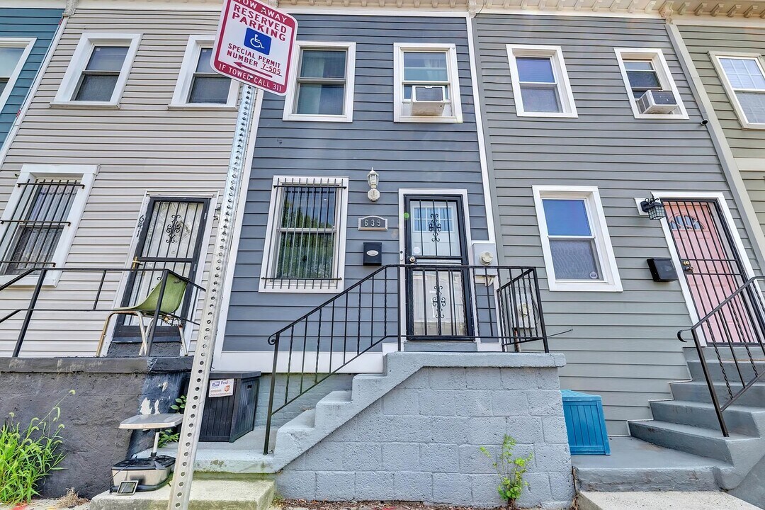 639 20th St NE in Washington, DC - Building Photo