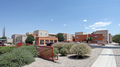 Paseo Del Sol in Albuquerque, NM - Building Photo - Building Photo