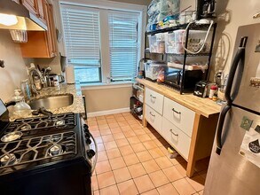 2005 Commonwealth Ave, Unit 29 in Brighton, MA - Building Photo - Building Photo