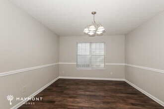 2565 Carolina Ridge in Riverdale, GA - Foto de edificio - Building Photo