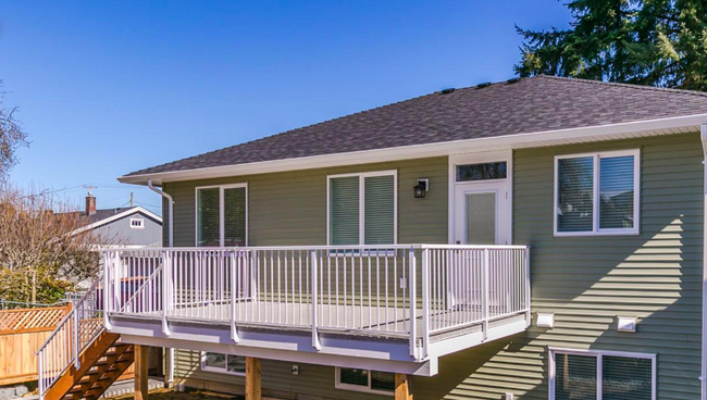 property at 716 Victoria Rd
