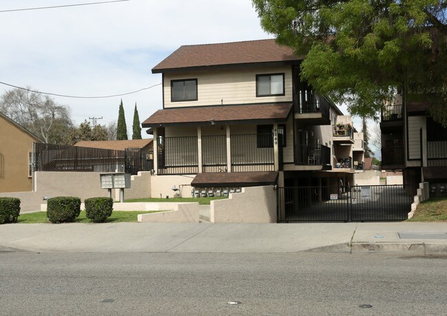 4169 Carlin Ave in Lynwood, CA - Building Photo - Building Photo