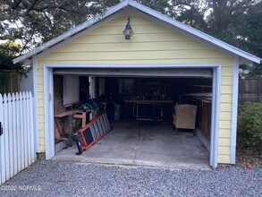 314 Friendly Ln in Wilmington, NC - Building Photo - Building Photo