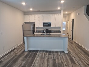 120 Fosters Gln Pl in Mooresville, NC - Foto de edificio - Building Photo