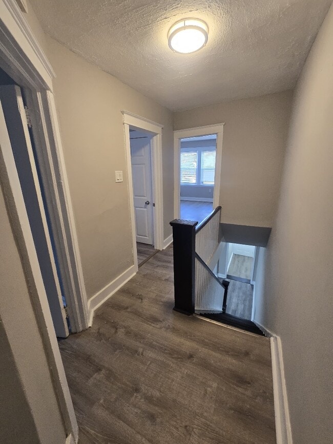 property at 1141 Magnolia Ave