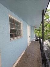1152 NW 6th St in Miami, FL - Building Photo - Building Photo
