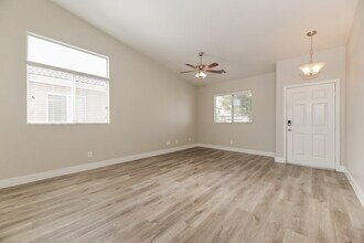 3882 Winter Whitetail St in Las Vegas, NV - Building Photo - Building Photo