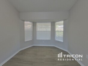 3222 Crestwood Forest Dr in Deltona, FL - Building Photo - Building Photo