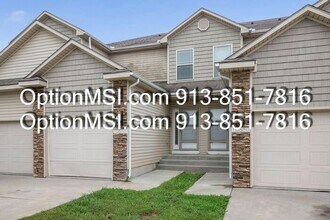 10555 Clubhouse Dr in Kansas City, KS - Building Photo - Building Photo