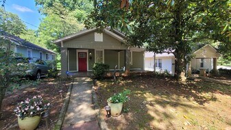 309 Dargan Pl SW, Unit NA in Atlanta, GA - Building Photo