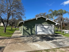 29980 Stetson Dr in Coarsegold, CA - Building Photo - Building Photo