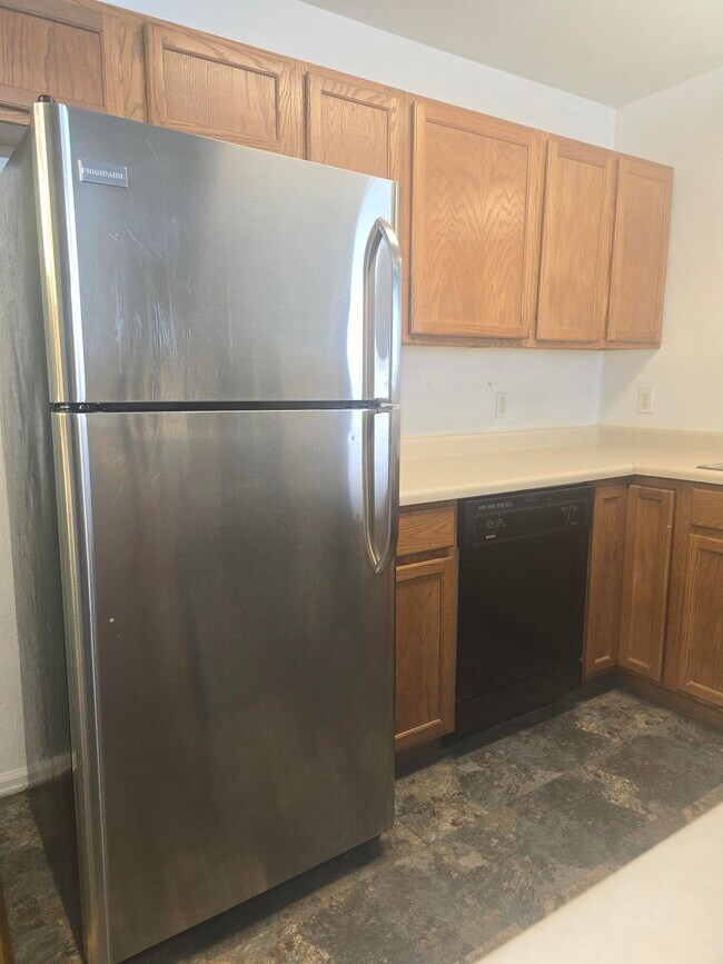 395 Sunnyside Ct, Unit E in Grand Junction, CO - Building Photo - Building Photo