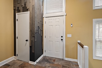 27 Park Crest Pl in Jackson, MS - Building Photo - Building Photo