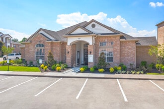 Alcott Village in Houston, TX - Foto de edificio - Building Photo