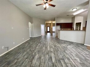 2831 Defoe Drive in Katy, TX - Building Photo - Building Photo