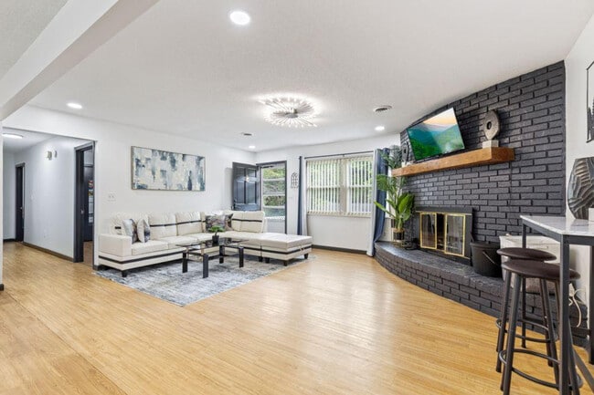 400 Allensville Rd