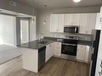 5072 N University Ave