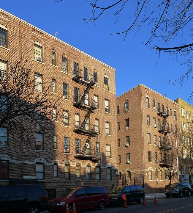 2763 Sedgwick Ave in Bronx, NY - Building Photo - Building Photo