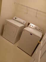 10606 E 96th Plz in Commerce City, CO - Building Photo