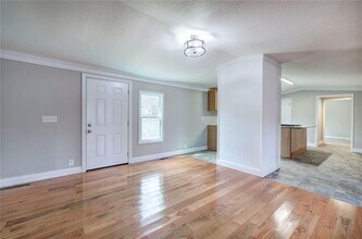 838 Spring Place Rd NE in White, GA - Building Photo - Building Photo