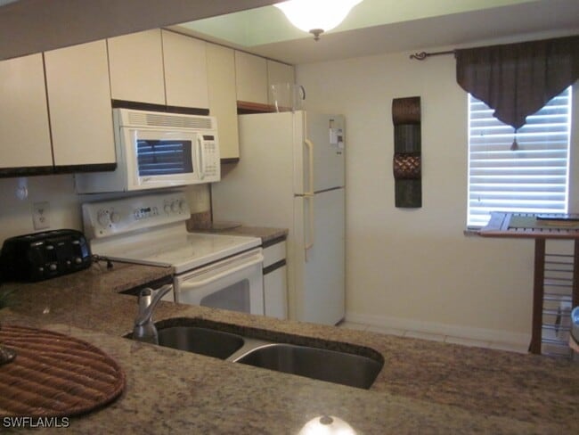 property at 719 SW 47th Terrace