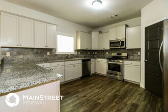 787 Overlook Gln Dr in Lawrenceville, GA - Building Photo - Building Photo