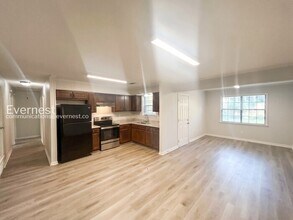 8328 Dottley Dr in Southaven, MS - Building Photo - Building Photo