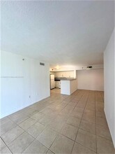 13800 NE 3rd Ct in North Miami, FL - Building Photo - Building Photo