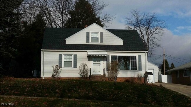 property at 5785 Andover Blvd