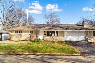 4232 Eastlea Dr in Columbus, OH - Foto de edificio - Building Photo