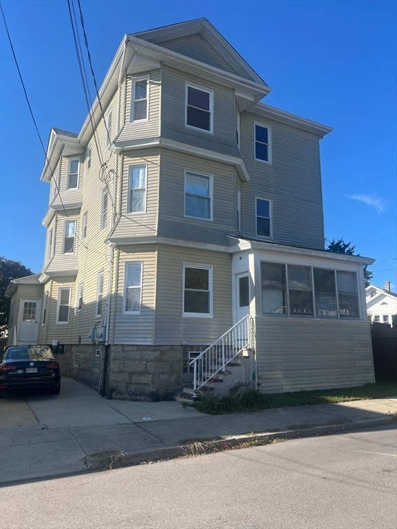 property at 15 Marsh St