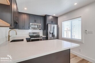 2540 Fairmount Ave in San Diego, CA - Building Photo - Building Photo