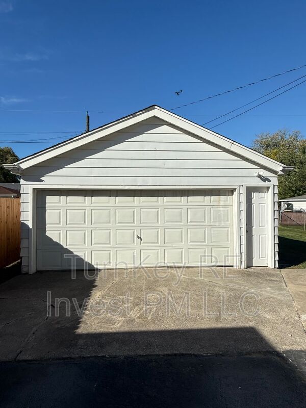 17842 Park Ave in Lansing, IL - Building Photo - Building Photo