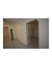 2515 Illinois Ave in South Gate, CA - Building Photo - Building Photo