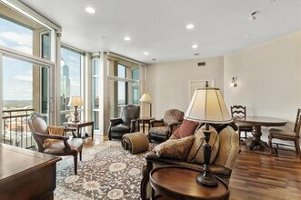 500 Throckmorton St in Fort Worth, TX - Building Photo - Building Photo