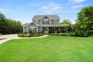 175 STONELEDGE TRCE N in Jasper, GA - Building Photo