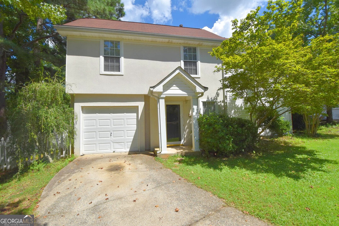 147 S Fairfield Dr in Peachtree City, GA - Building Photo