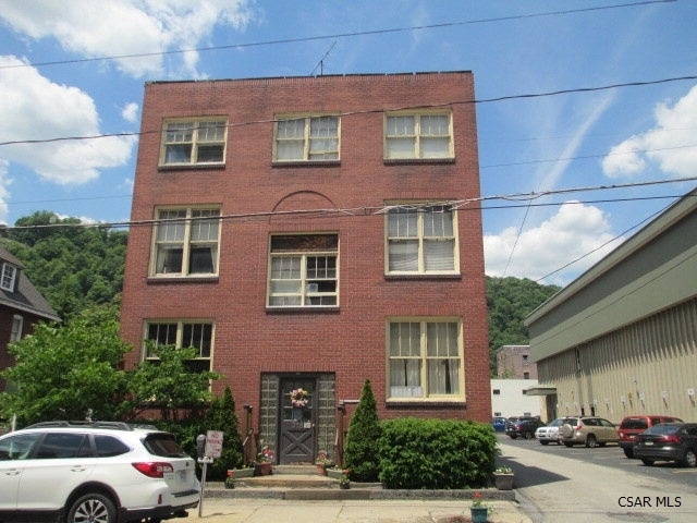 218 Walnut St in Johnstown, PA - Building Photo - Building Photo