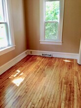 1817 Kendall St in Eau Claire, WI - Foto de edificio - Building Photo