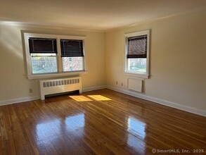 140 Blachley Rd in Stamford, CT - Building Photo - Building Photo