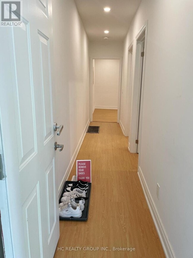 48 Torrens Ave in Toronto, ON - Building Photo - Building Photo