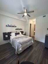 4797 NW 85th Ave, Unit A1 in Doral, FL - Foto de edificio - Building Photo