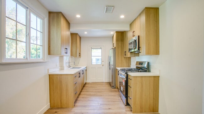 property at 6114 Saturn St