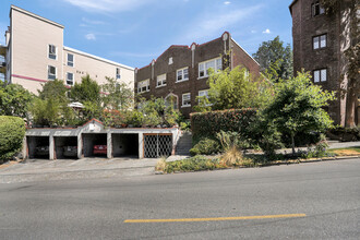 Park Rose Terrace in Seattle, WA - Building Photo - Building Photo