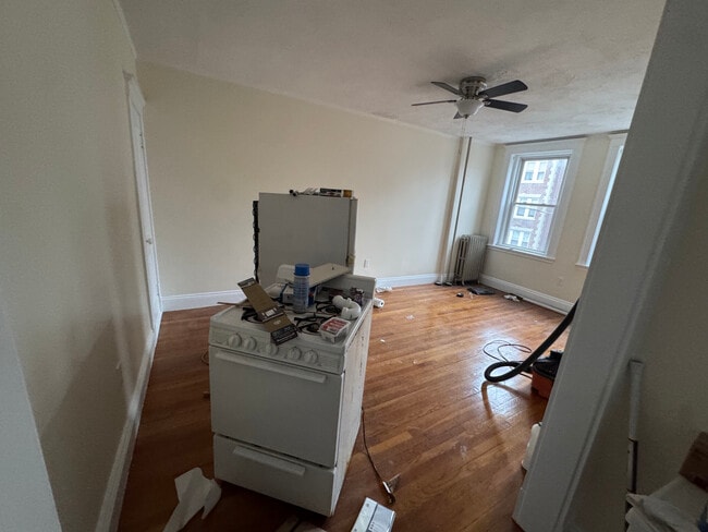 100 Brainerd Rd, Unit 7 in Boston, MA - Building Photo - Building Photo