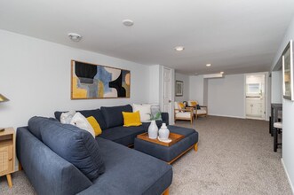 11509 Palmer Rd in Bloomington, MN - Building Photo - Building Photo