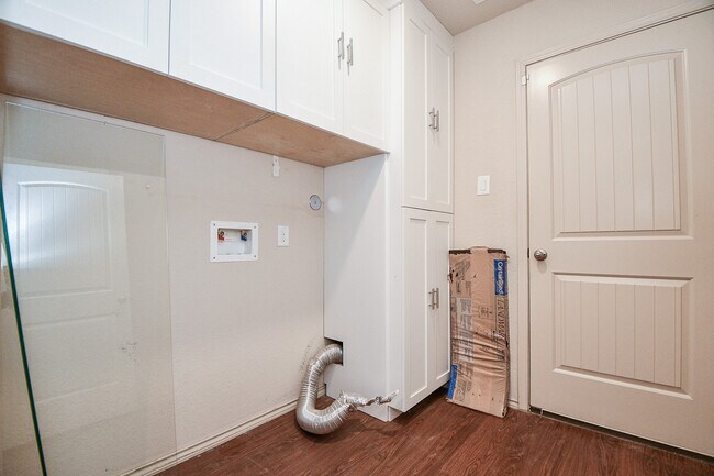 2015 Treasure Mountain Dr