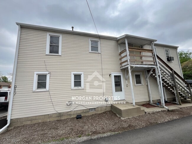 917 E 8th St, Unit 4